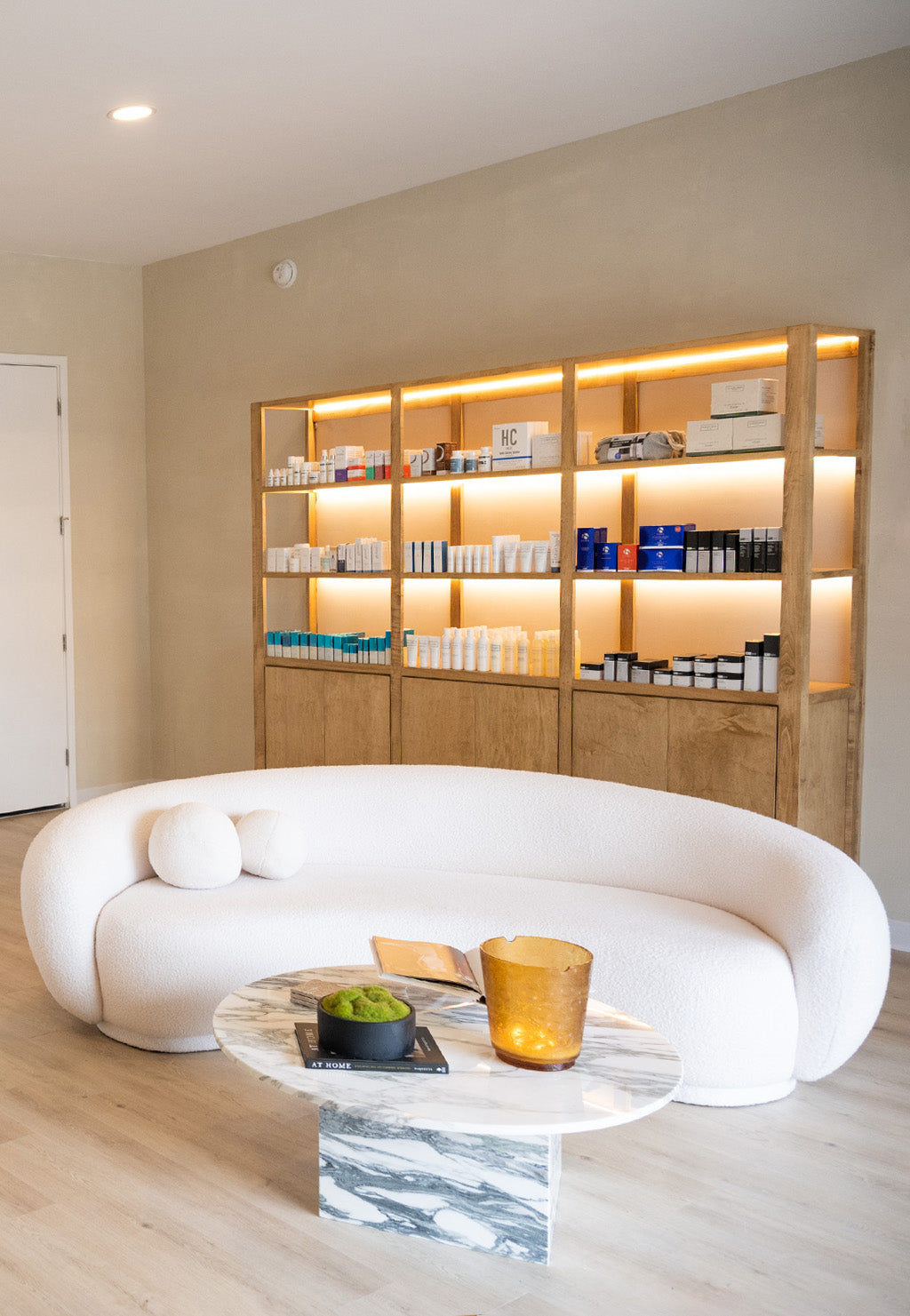 HD Skin Dallas Texas facial spa aesthetican skincare waiting room